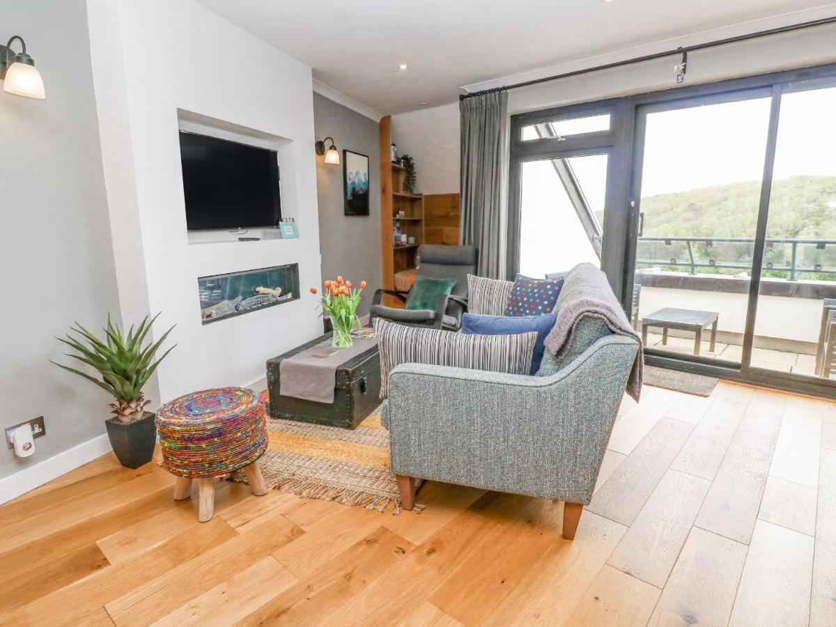 The Crows Nest Apartment Falmouth Exterior photo